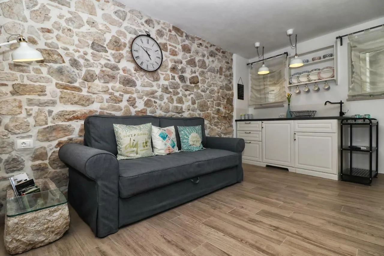 Cozy Apartment Mari Rovinj