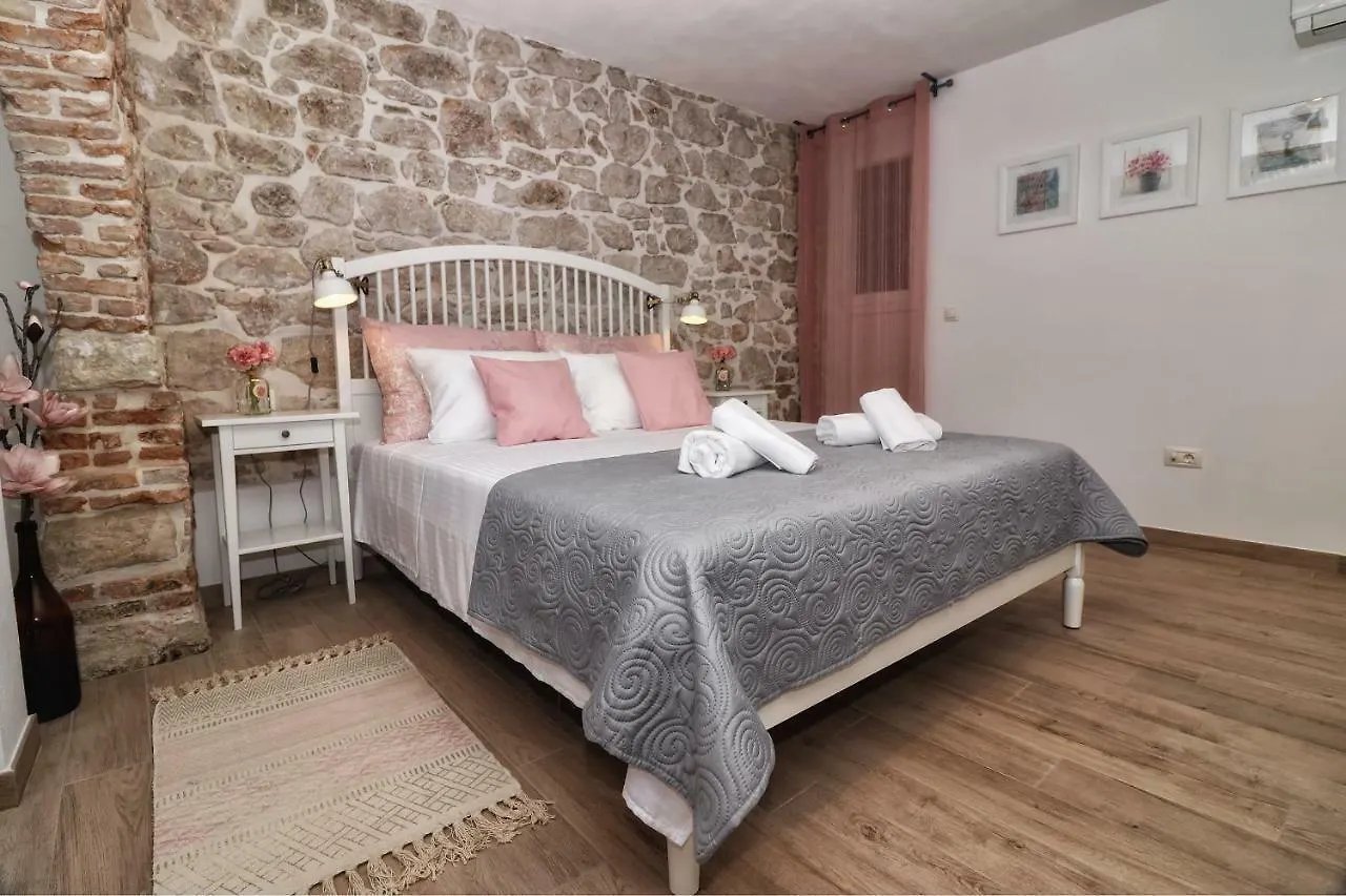 Cozy Apartment Mari Rovinj 0*,